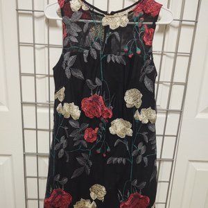 VINCE CAMUTO Floral Black dress used